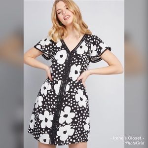 ModCloth “Whimsical Wildflowers” Shift Dress